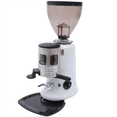 Hálfsjálfvirk kaffi kvörn